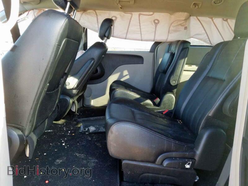2014 Chrysler MINIVAN (VIN 2C4RC1BG1ER444693) — photo 6 of 10