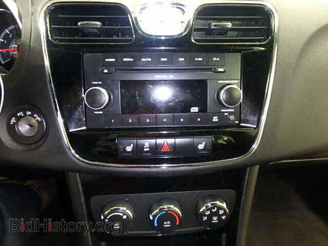 2011 CHRYSLER 200 - VIN: 1C3BC4FB5BN553737 - Фото 10