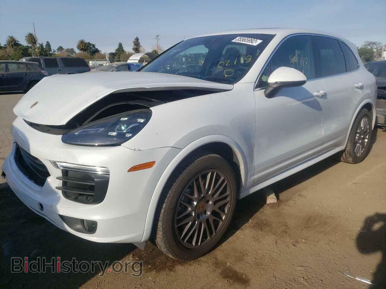 2016 PORSCHE CAYENNE - VIN: WP1AB2A20GLA93877 - Фото 2