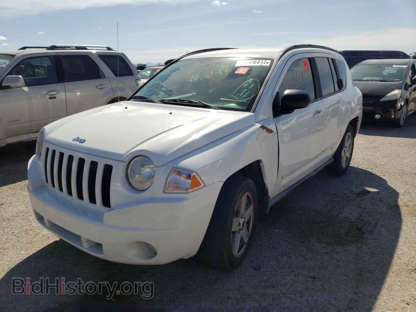 2010 JEEP COMPASS - VIN: 1J4NT4FA1AD589794 - Фото 2