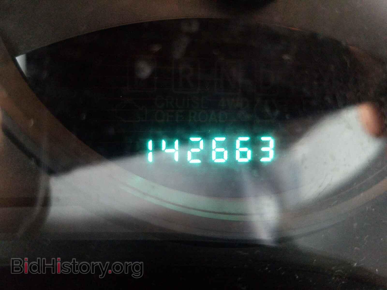 2010 JEEP COMPASS - VIN: 1J4NT4FA1AD589794 - Фото 8
