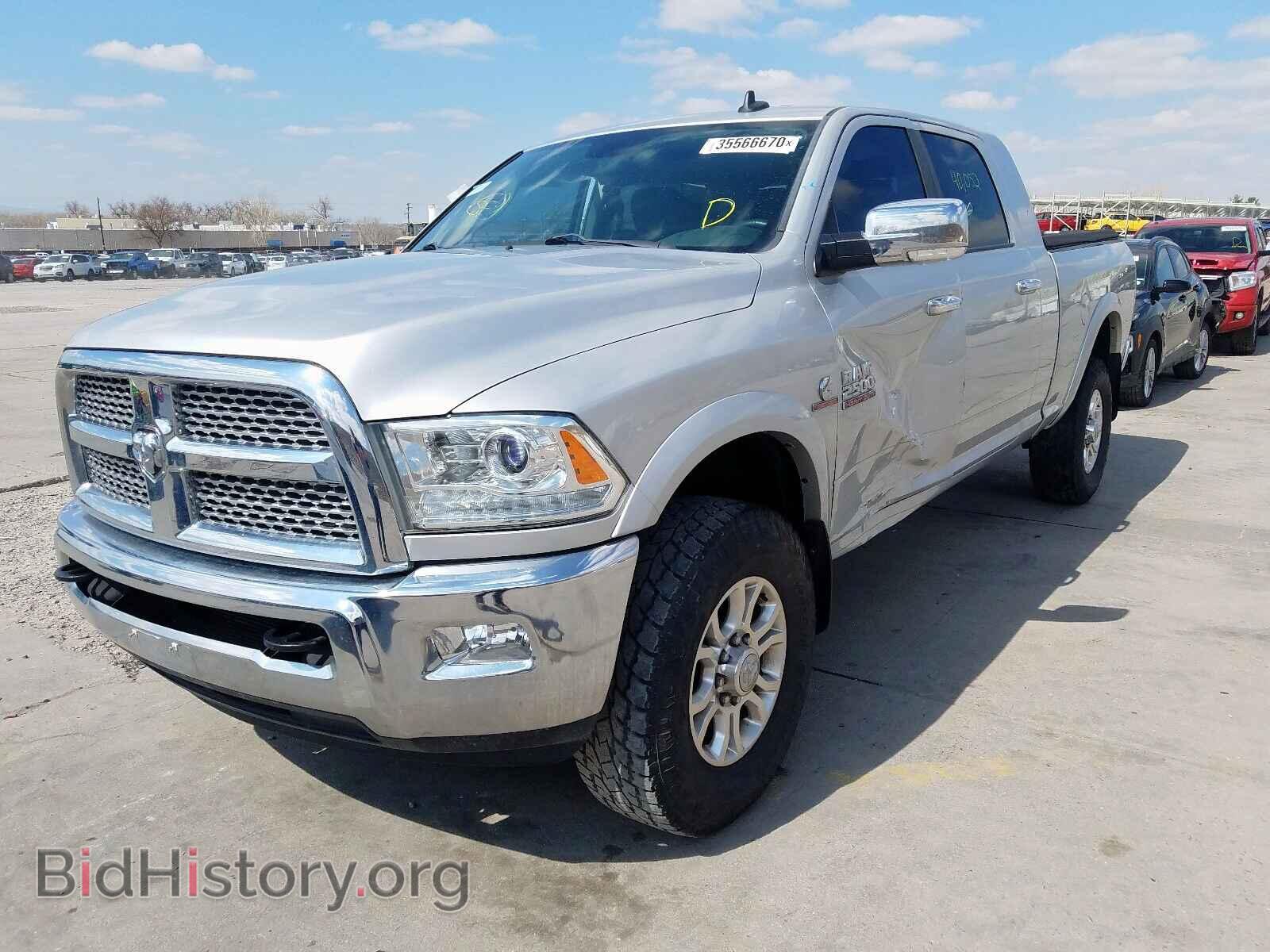 2015 RAM 2500 - VIN: 3C6UR5NL2FG635353 - Фото 2