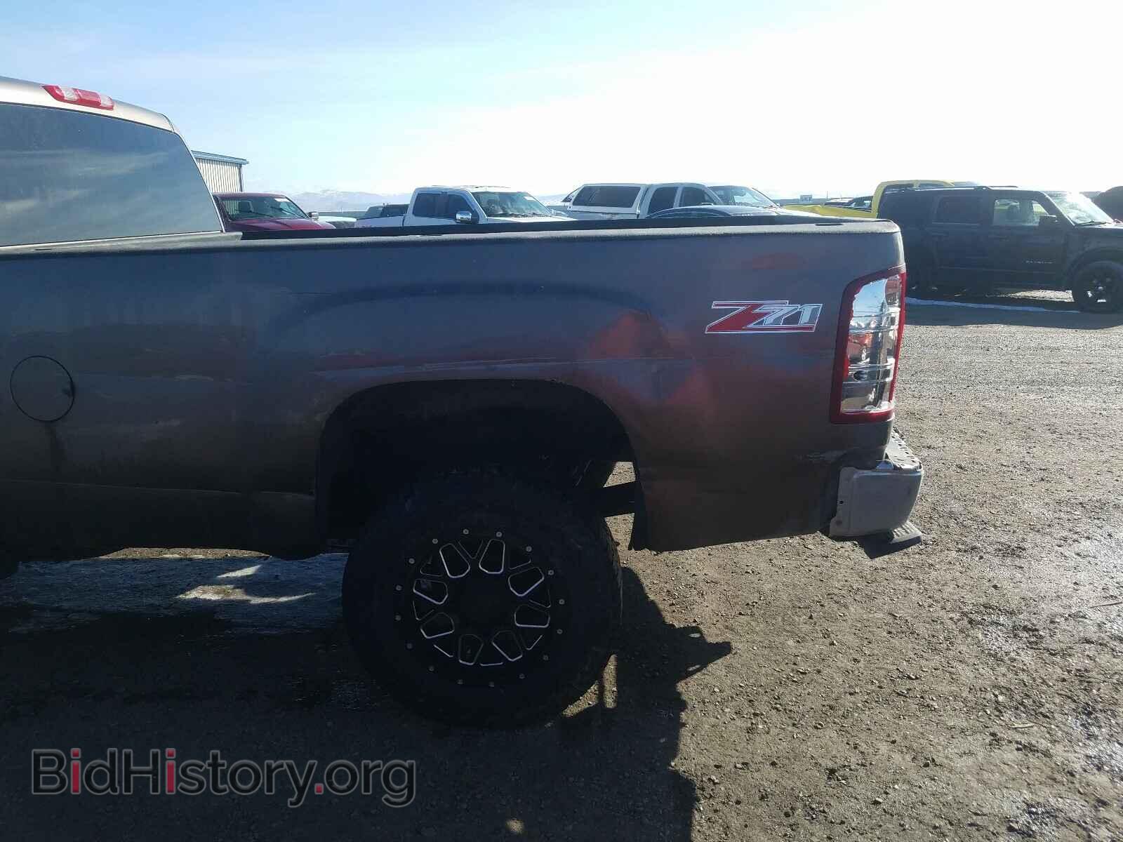 2011 GMC SIERRA - VIN: 1GT121C83BF195047 - Фото 9