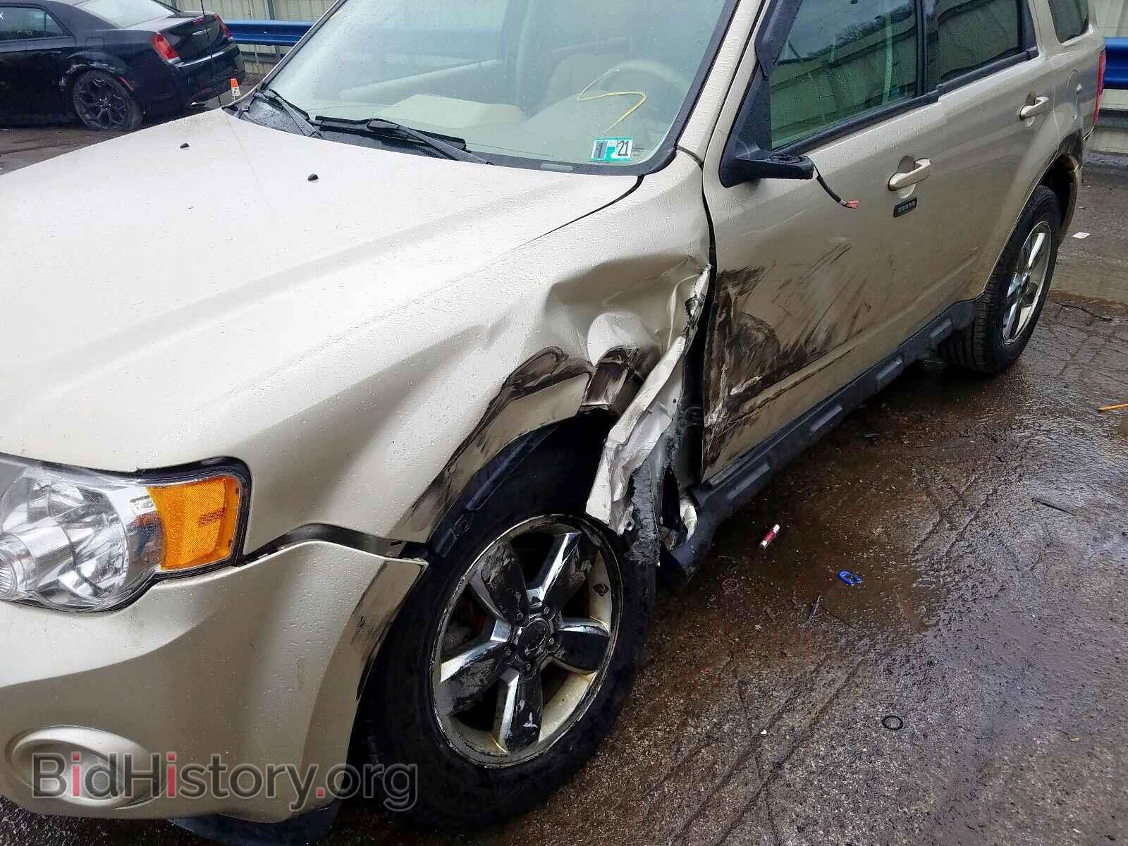 2011 FORD ESCAPE - VIN: 1FMCU9E71BKB71452 - Photo 9