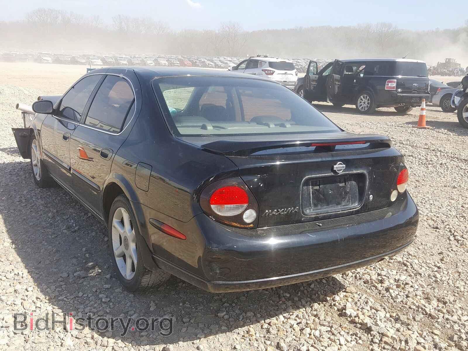 2000 NISSAN MAXIMA - VIN: JN1CA31A5YT224929 - Фото 3