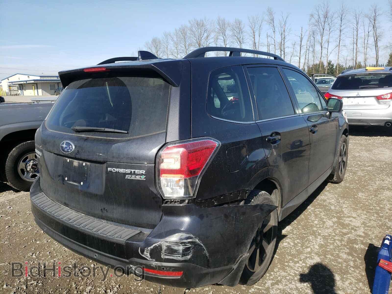2017 SUBARU FORESTER - VIN: JF2SJARC2HH456542 - Фото 4