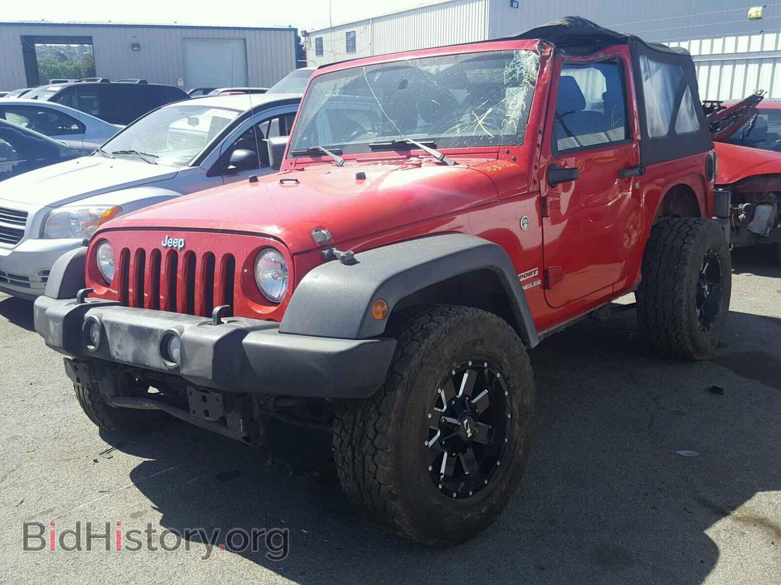 2011 JEEP WRANGLER - VIN: 1J4GA2D17BL568932 - Фото 2