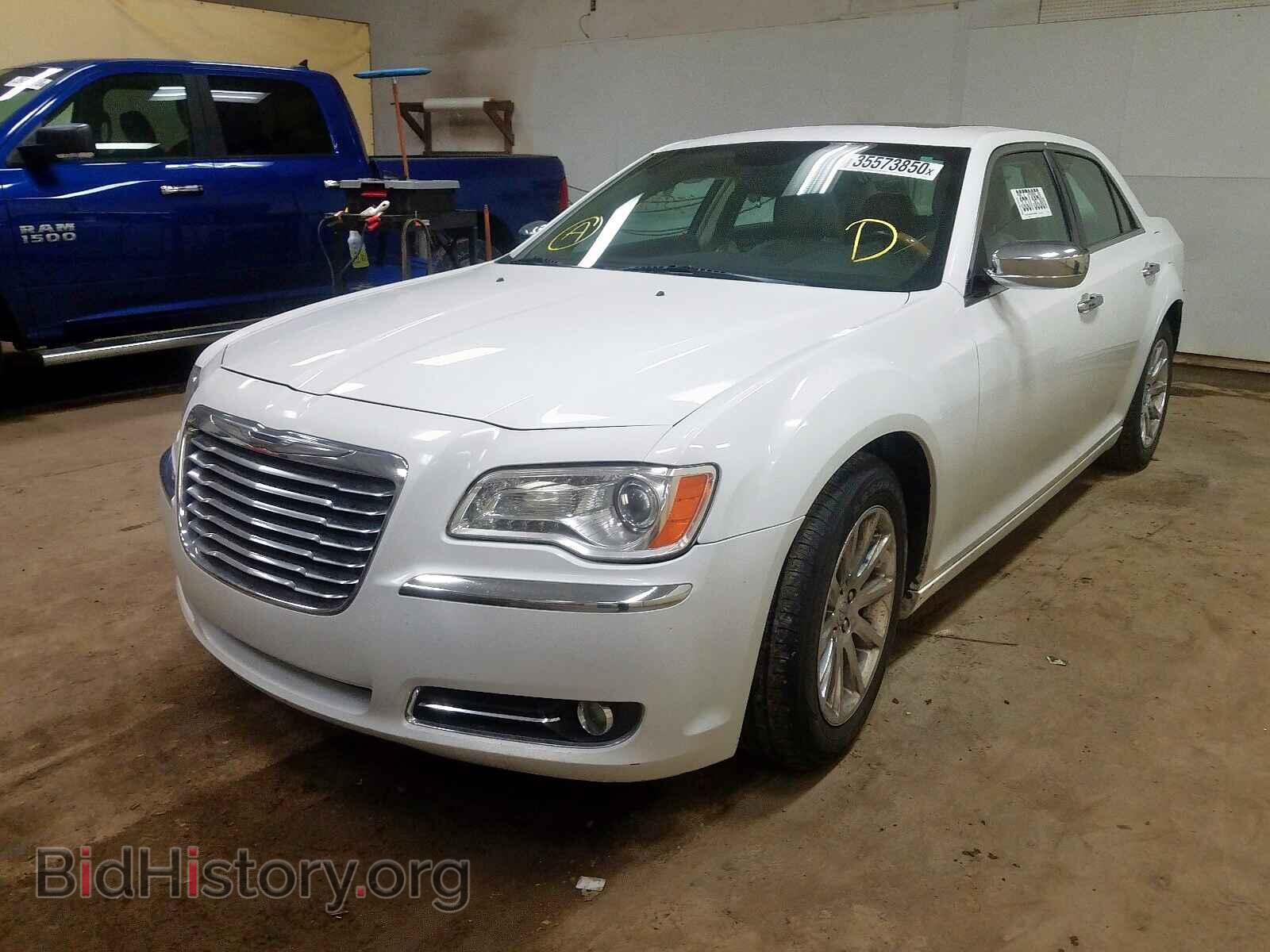 2013 CHRYSLER 300 - VIN: 2C3CCAEG3DH731592 - Фото 2