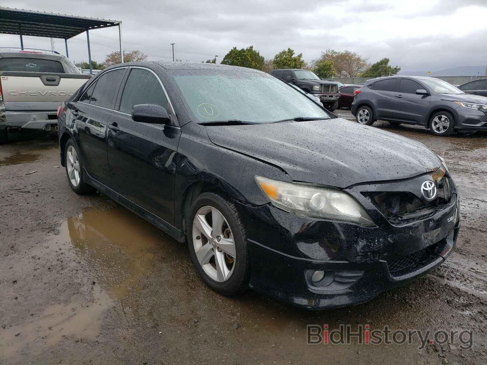 Photo 4T1BF3EK3BU777136 - TOYOTA CAMRY 2011