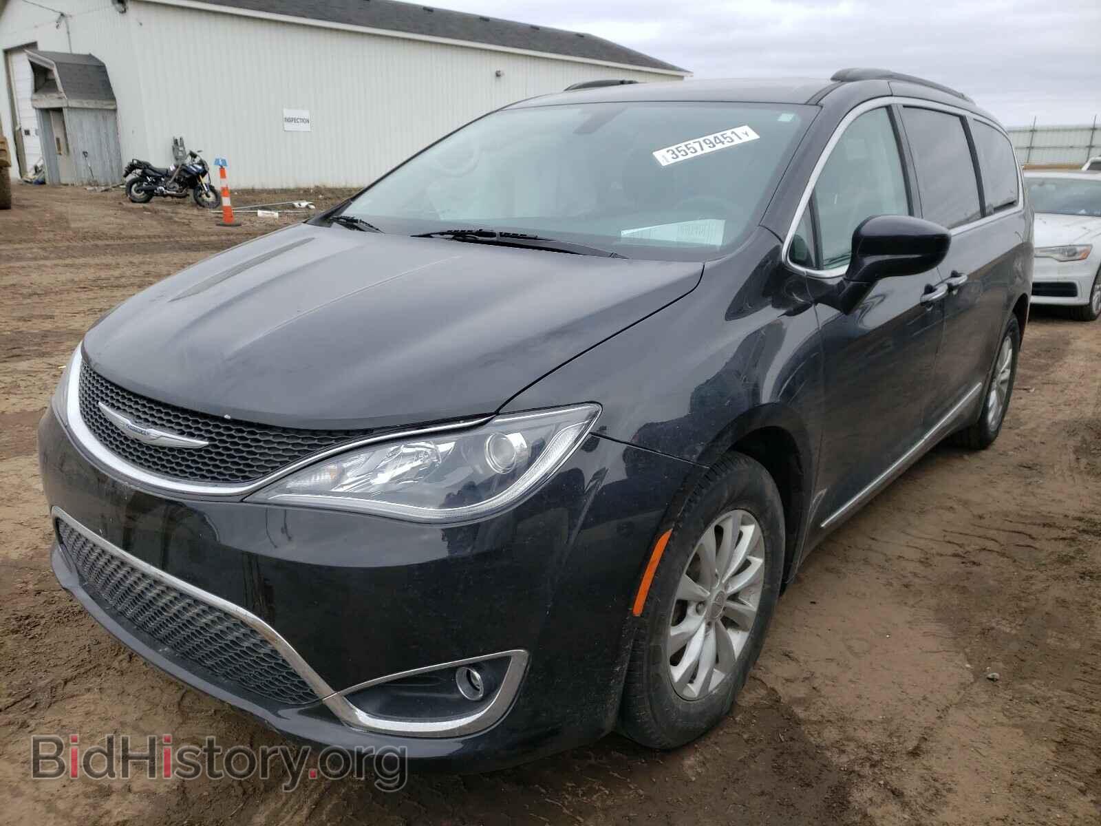 2017 CHRYSLER PACIFICA - VIN: 2C4RC1BG5HR734374 - Photo 2