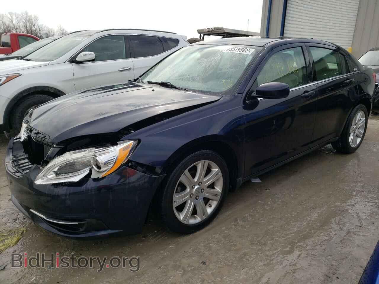 2012 CHRYSLER 200 - VIN: 1C3CCBBG0CN139874 - Фото 2
