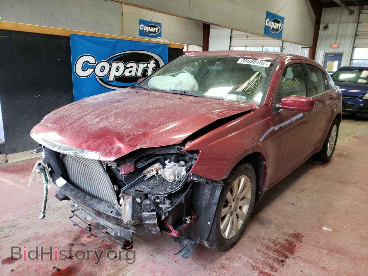 2013 CHRYSLER 200 - VIN: 1C3CCBBB1DN666456 - Фото 2