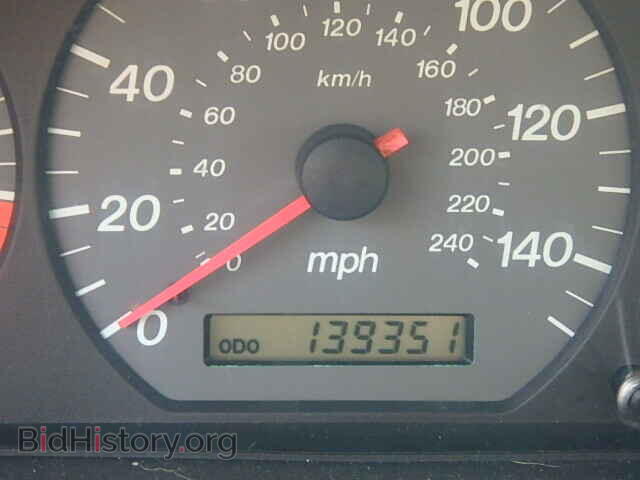 2000 MAZDA 626 - VIN: 1YVGF22D5Y5151689 - Фото 8