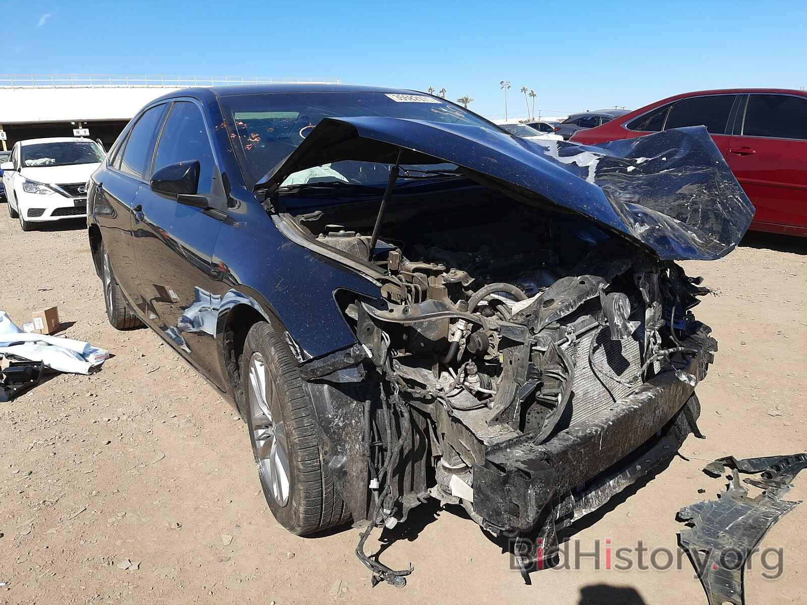 Photo 4T1BF1FK4HU628780 - TOYOTA CAMRY 2017