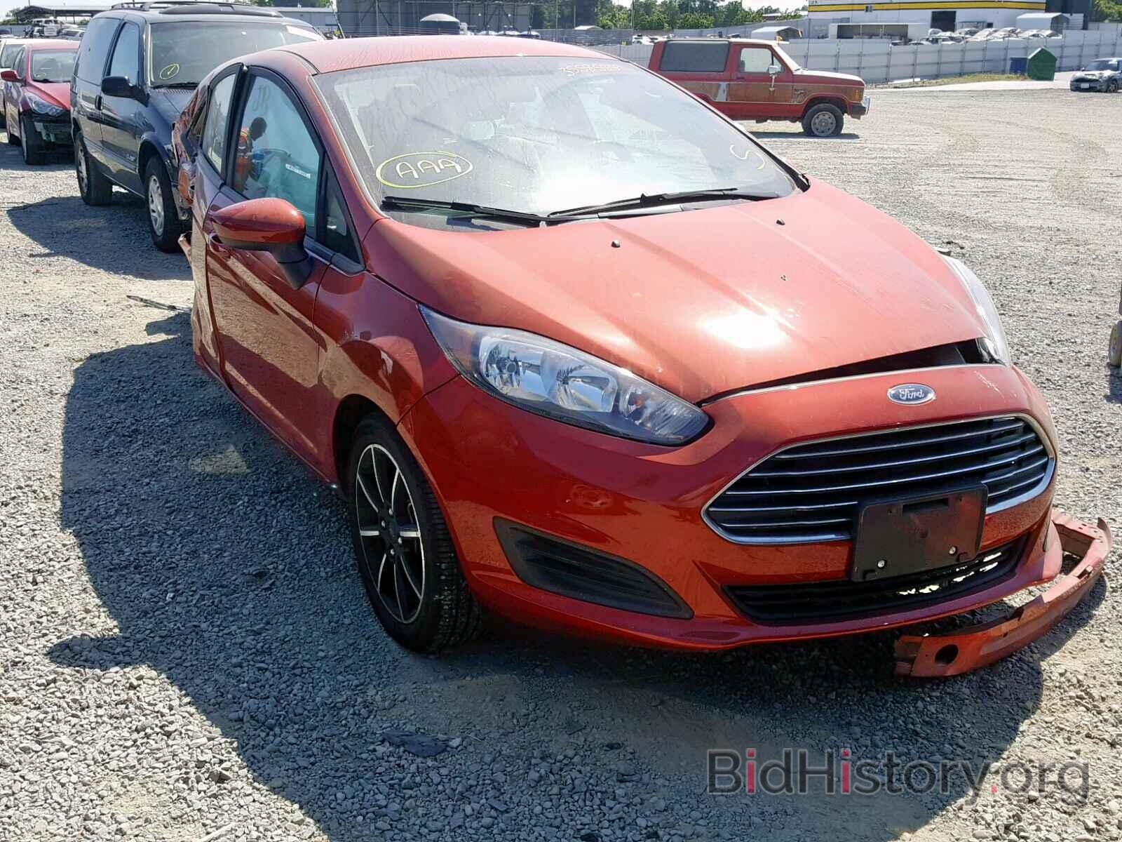 Фотография 3FADP4BJ7JM104855 - FORD FIESTA SE 2018