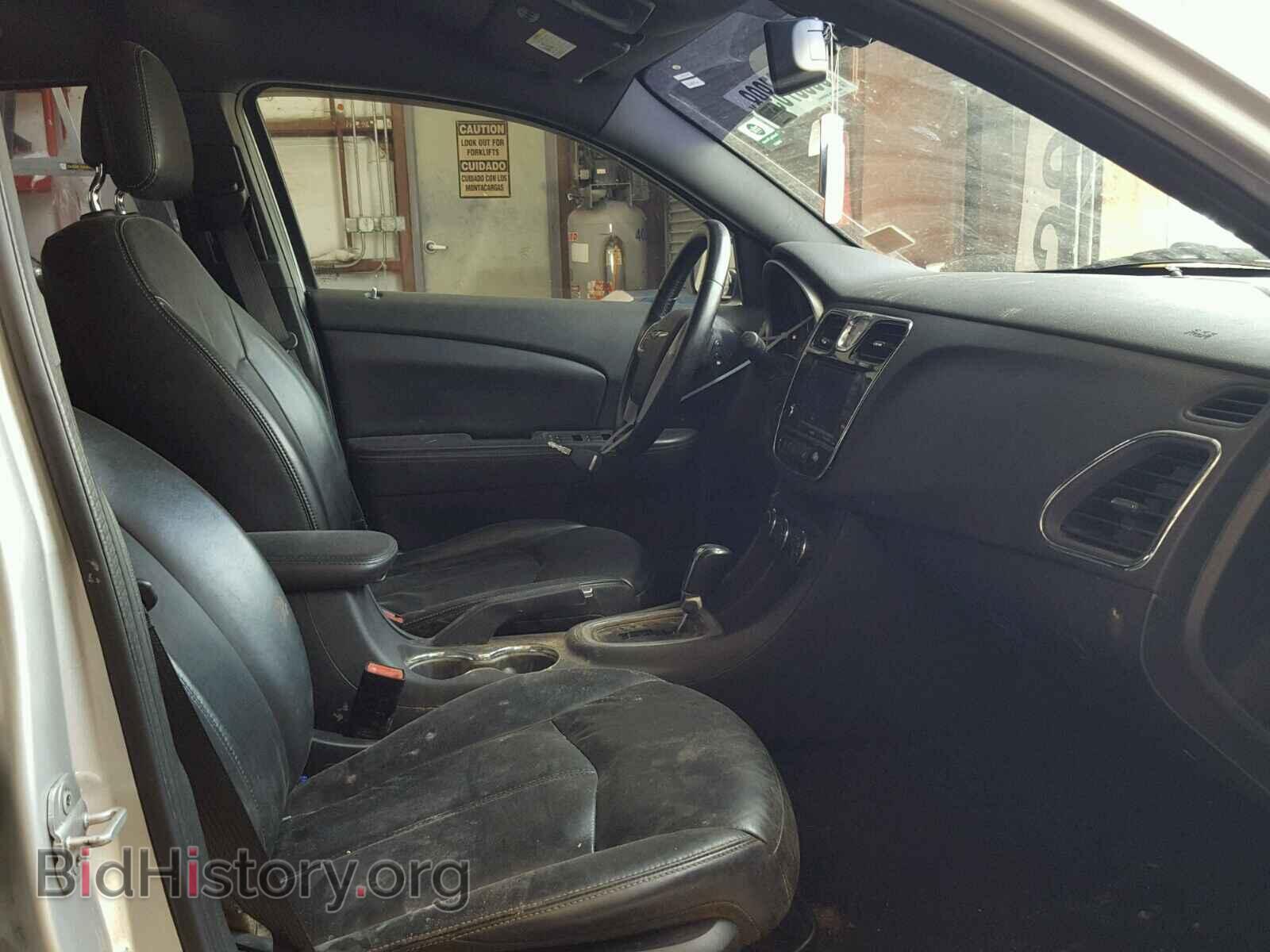 2011 CHRYSLER 200 - VIN: 1C3BC2FB6BN525837 - Фото 5