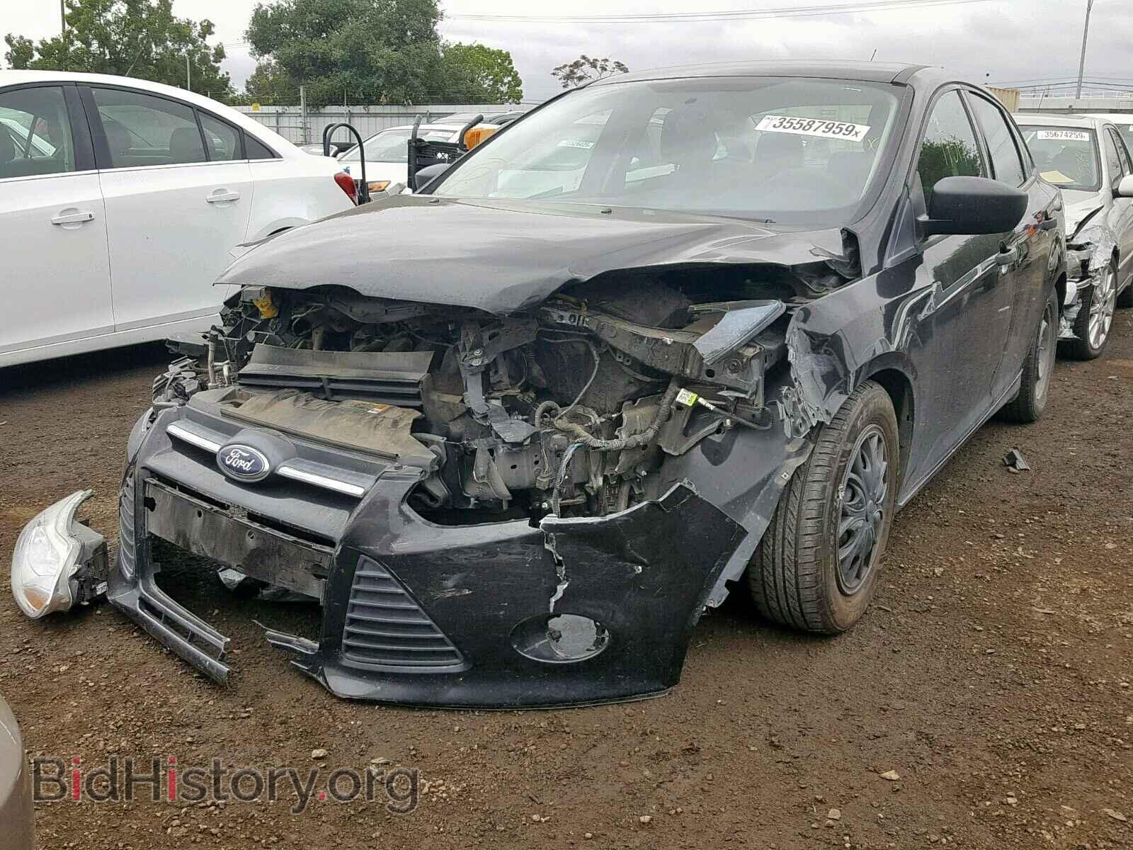 2014 FORD FOCUS - VIN: 1FADP3E24EL111008 - Фото 2