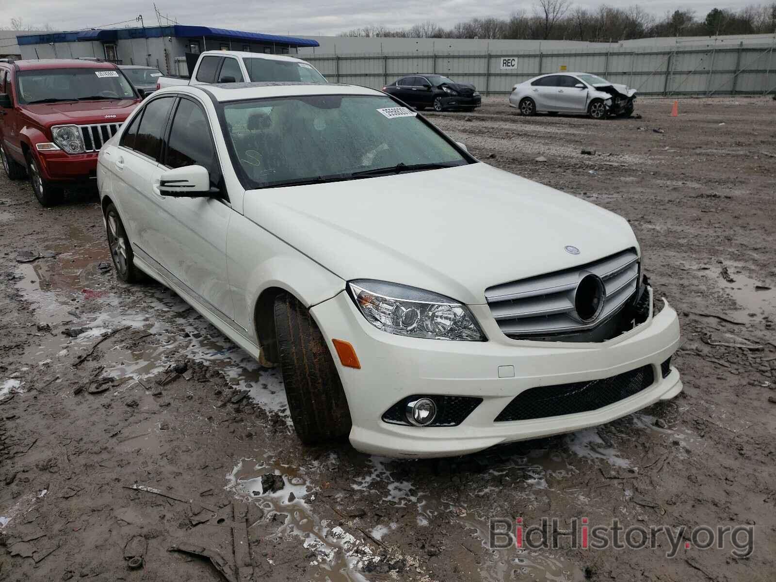 Photo WDDGF5EB7AR102709 - MERCEDES-BENZ C CLASS 2010