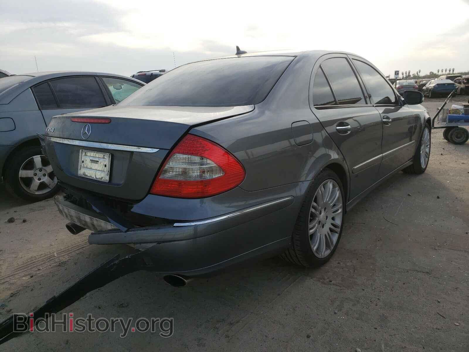 2008 MERCEDES-BENZ E CLASS - VIN: WDBUF56X38B238232 - Photo 4