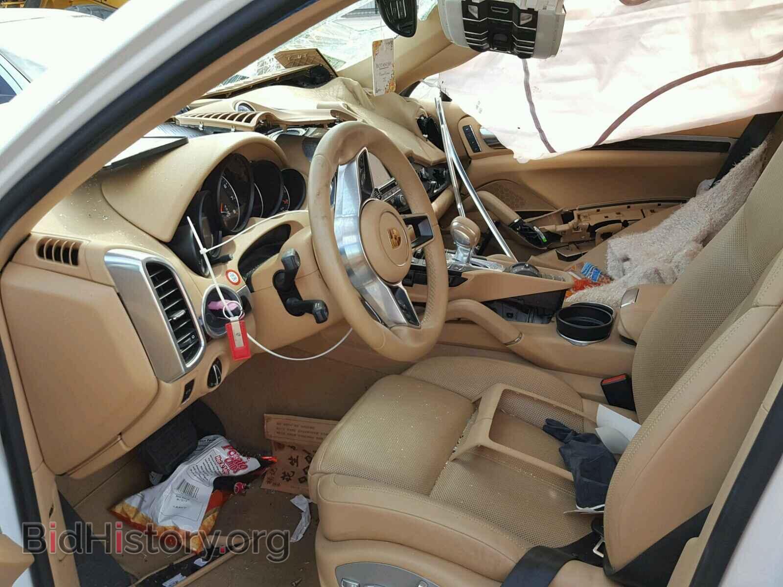 2016 PORSCHE CAYENNE - VIN: WP1AA2A29GLA10448 - Photo 5