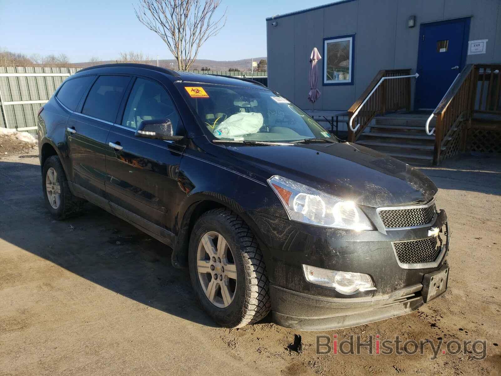 Photo 1GNKVGED4BJ417544 - CHEVROLET TRAVERSE 2011