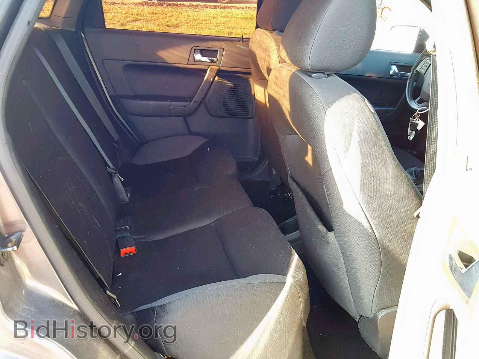 2011 FORD FOCUS - VIN: 1FAHP3GN9BW151586 - Photo 6
