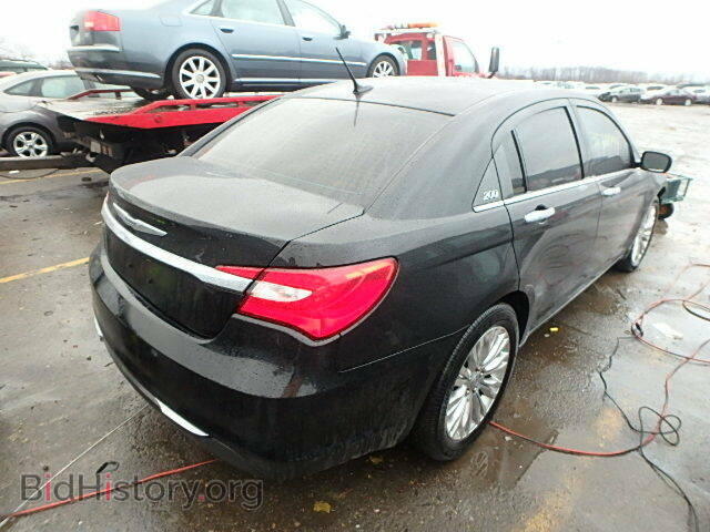 2011 CHRYSLER 200 - VIN: 1C3BC2FBXBN612902 - Photo 4