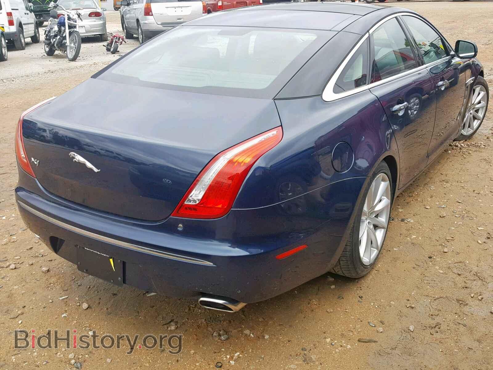 2011 JAGUAR XJ - VIN: SAJWA1CBXBLV17190 - Фото 4