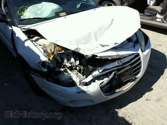 2005 CHRYSLER SEBRING - VIN: 1C3EL55R95N607921 - Фото 9