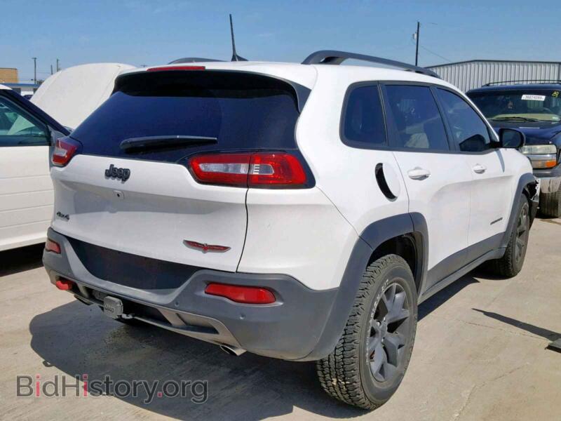 2017 Jeep CHEROKEE (VIN 1C4PJMBS0HW632202) — photo 4 of 10