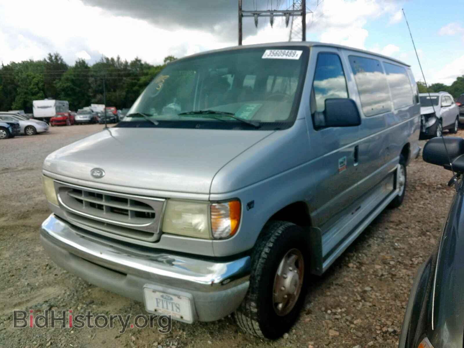 2002 FORD ECONOLINE - VIN: 1FBSS31L02HA68045 - Photo 2