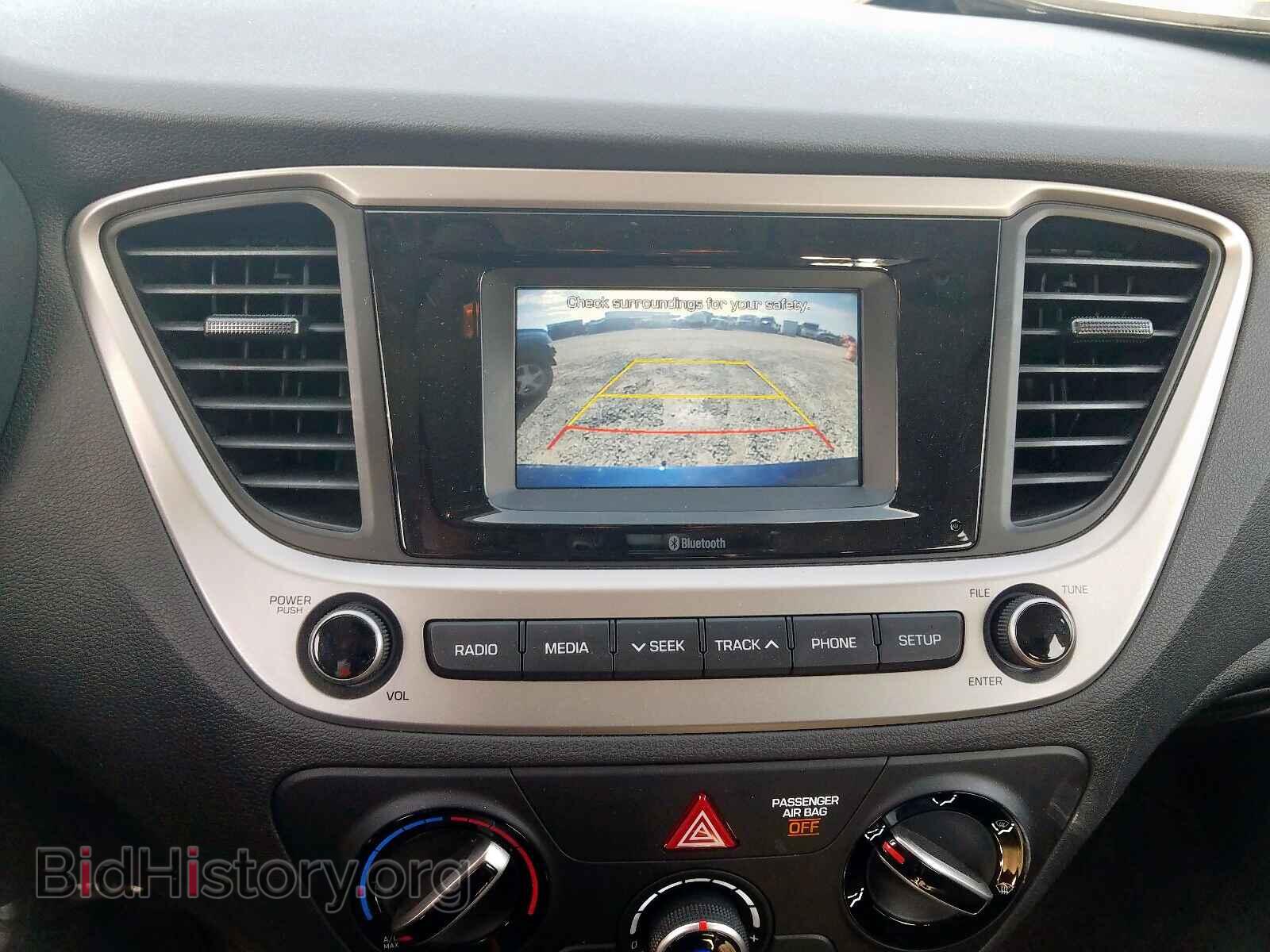 2019 HYUNDAI ACCENT - VIN: 3KPC24A32KE056748 - Фото 9