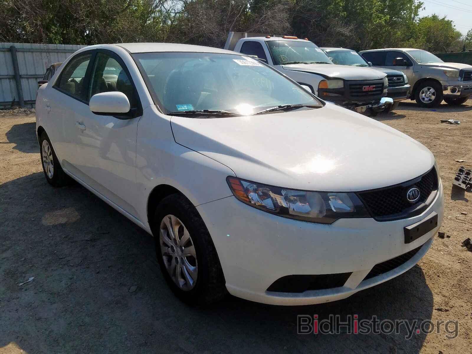 Photo KNAFT4A29A5048073 - KIA FORTE 2010