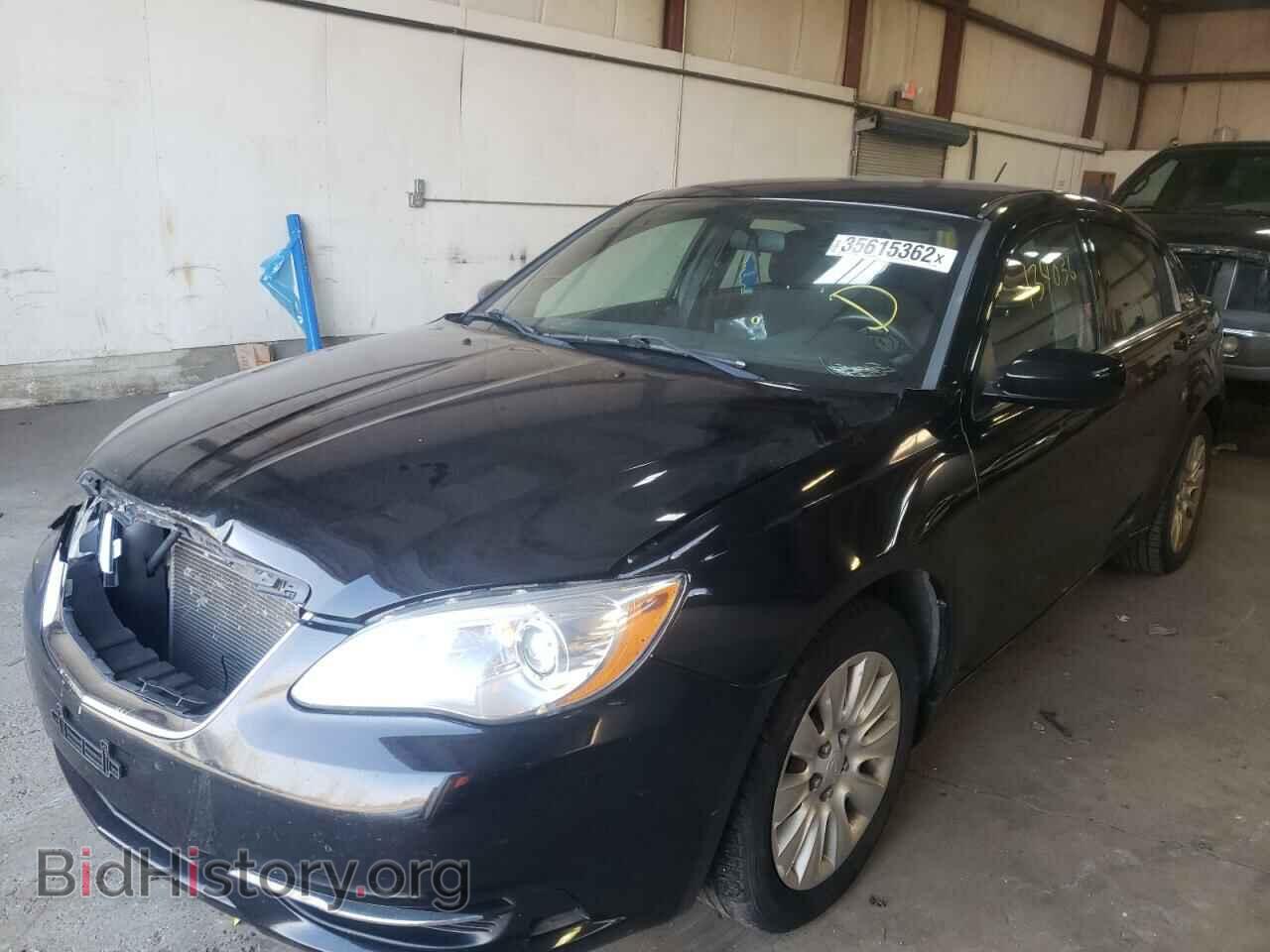2012 CHRYSLER 200 - VIN: 1C3CCBABXCN282580 - Фото 2
