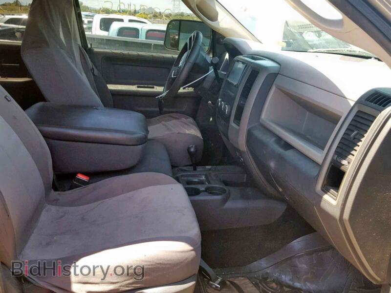 2011 Dodge RAM 2500 (VIN 3D7UT2CL2BG517816) — фото 5 из 10