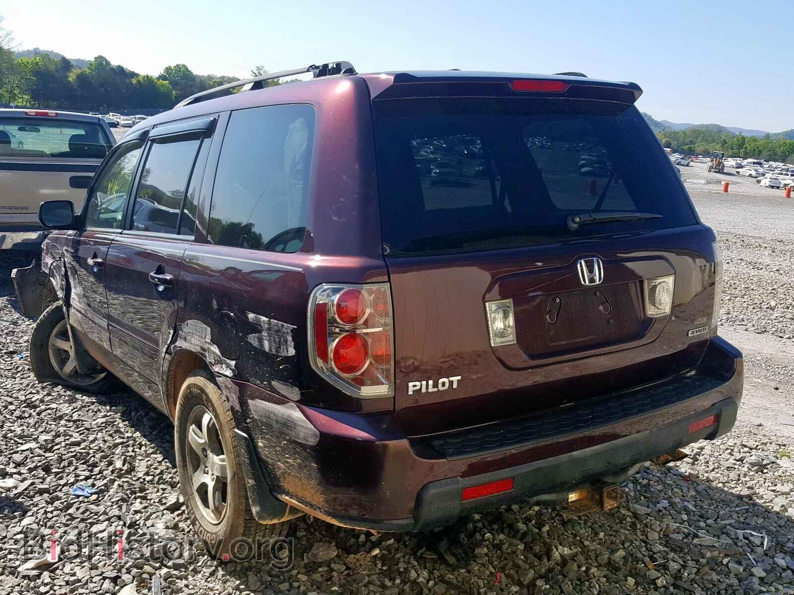 2008 HONDA PILOT - VIN: 5FNYF18528B032839 - Фото 3