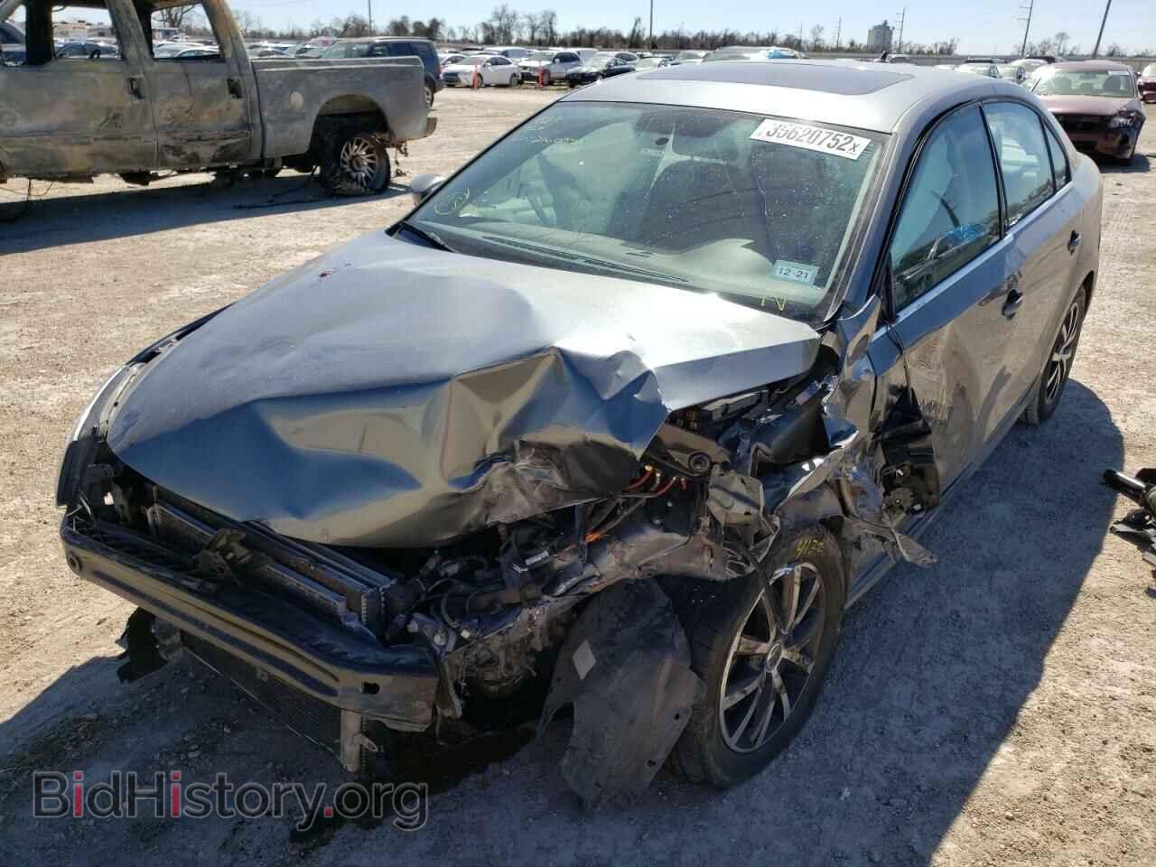 2017 VOLKSWAGEN JETTA - VIN: 3VWDB7AJXHM216097 - Фото 2