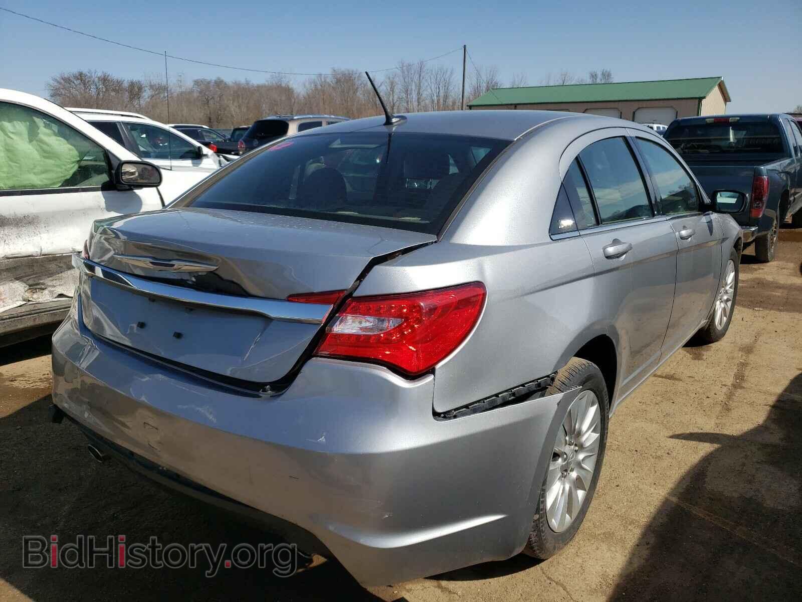 2013 CHRYSLER 200 - VIN: 1C3CCBAG1DN727267 - Фото 4