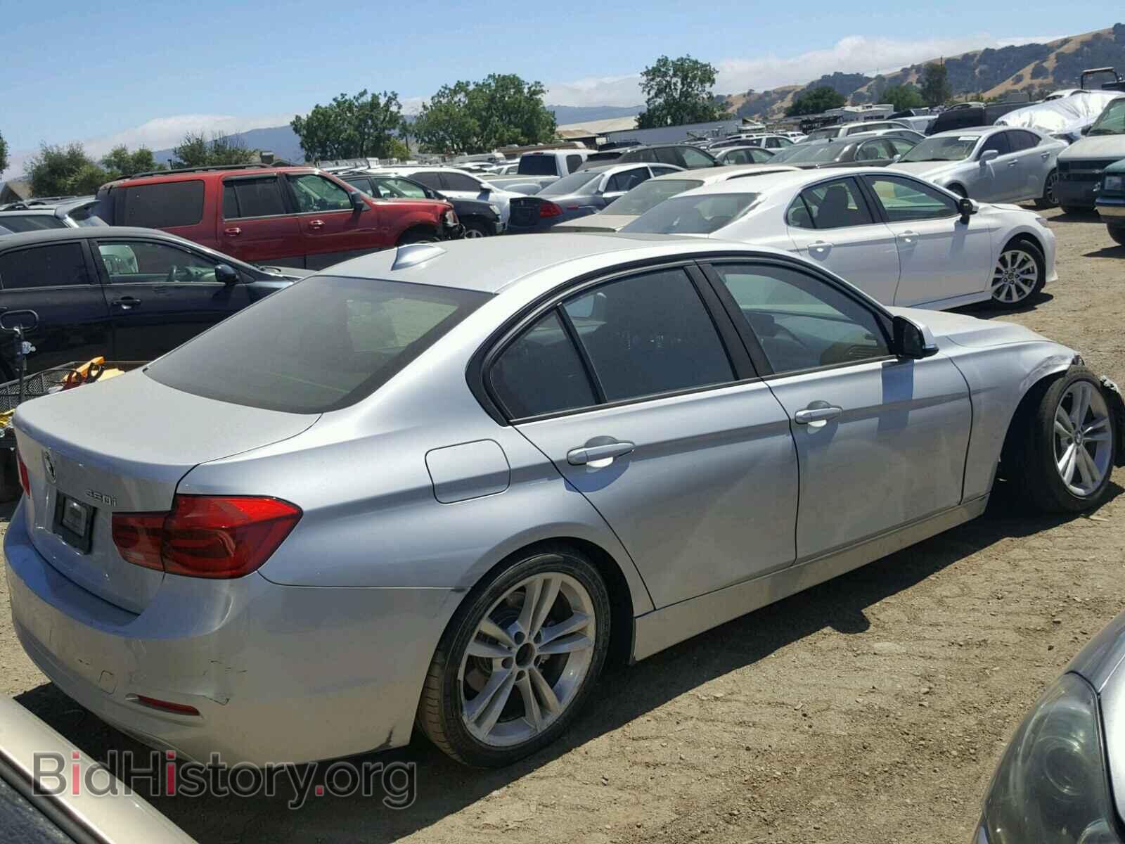 2016 BMW 3 SERIES - VIN: WBA8A9C56GK617412 - Фото 4