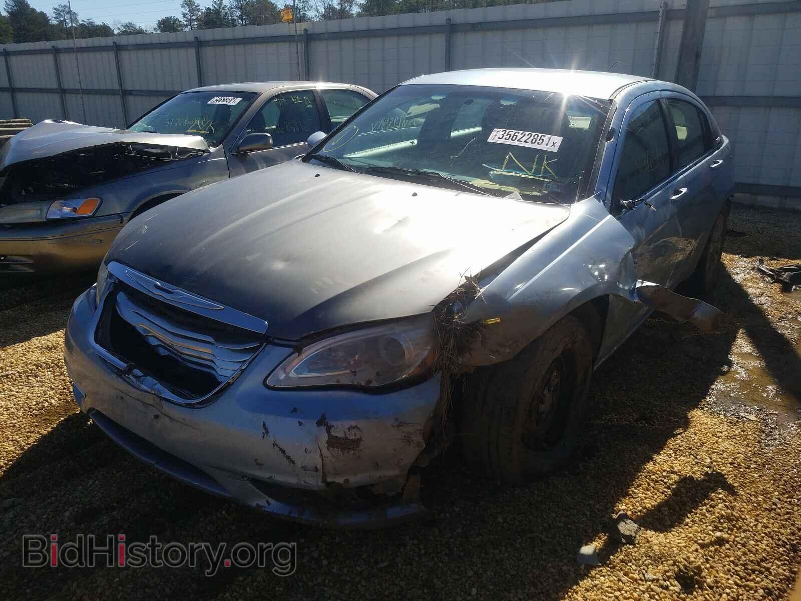 2013 CHRYSLER 200 - VIN: 1C3CCBAB2DN588884 - Photo 2