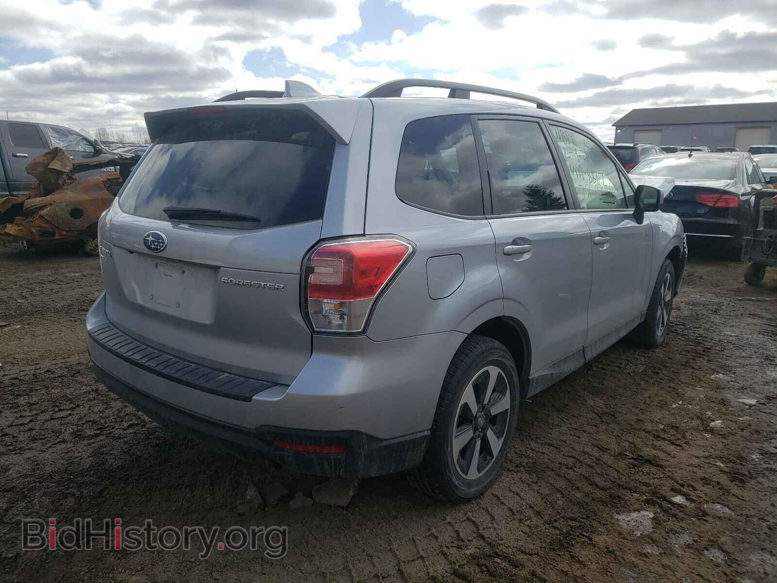 2018 SUBARU FORESTER - VIN: JF2SJAEC4JH498867 - Фото 4