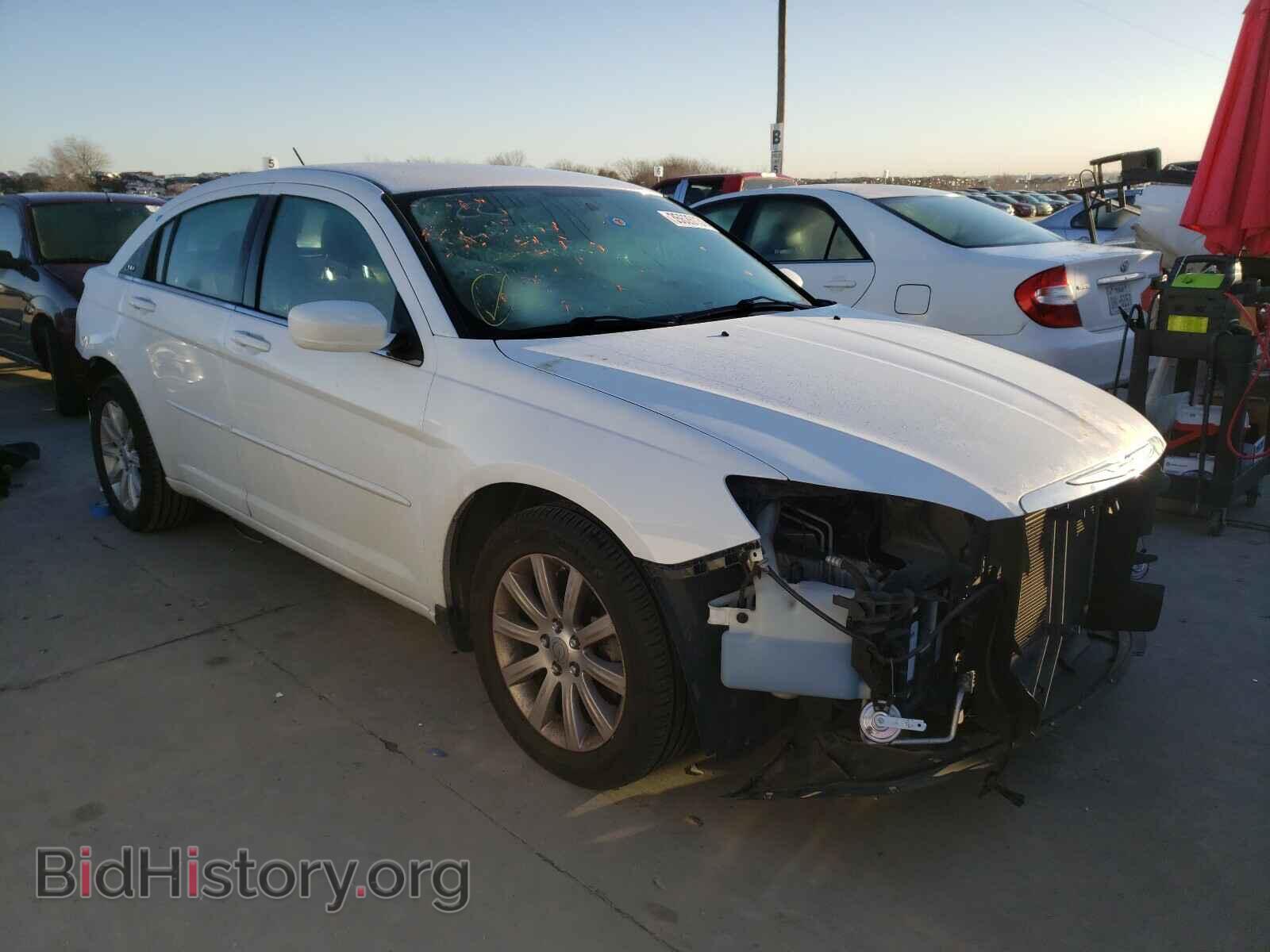 Фотография 1C3CCBBB8DN713756 - CHRYSLER 200 2013