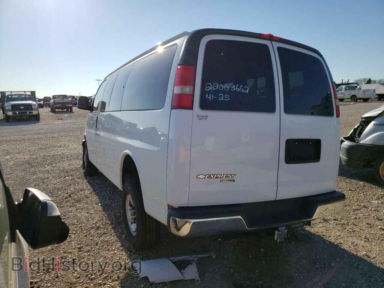 2013 CHEVROLET EXPRESS - VIN: 1GAWGRFG7D1158942 - Фото 3