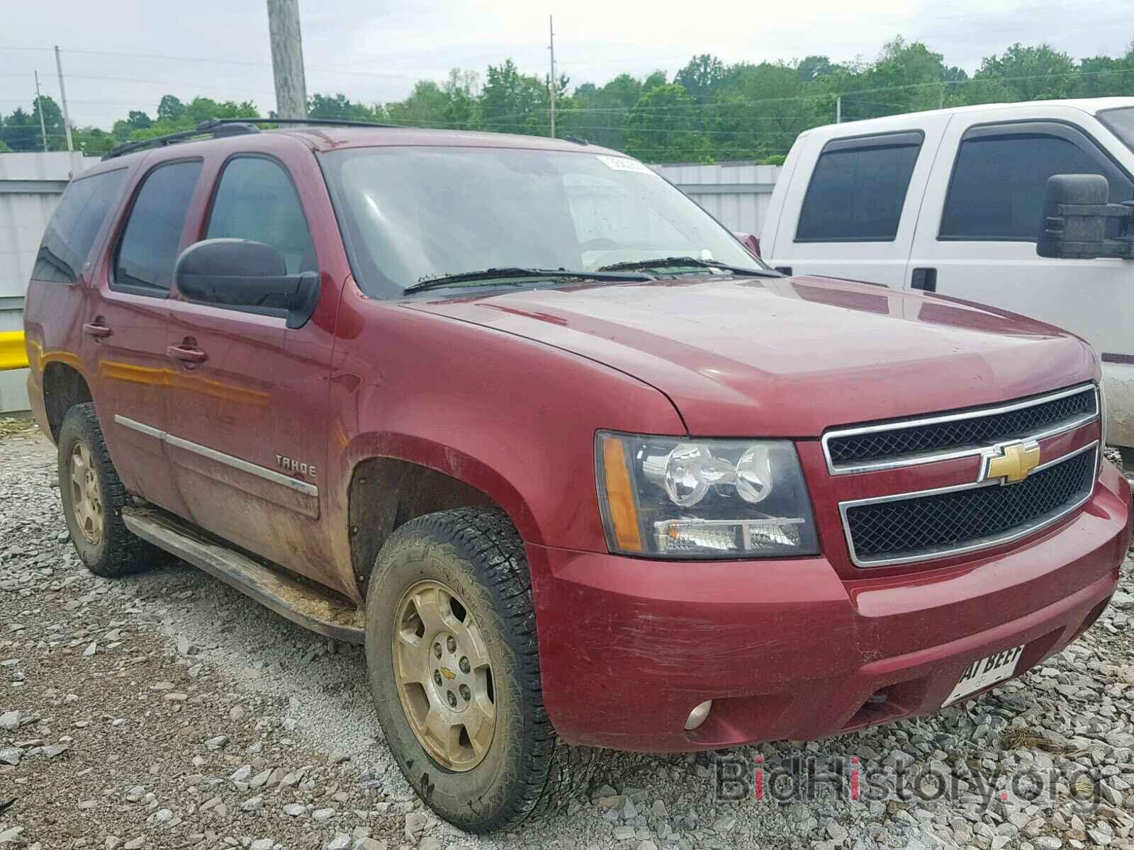 Photo 1GNSKBE00BR301722 - CHEVROLET TAHOE K150 2011