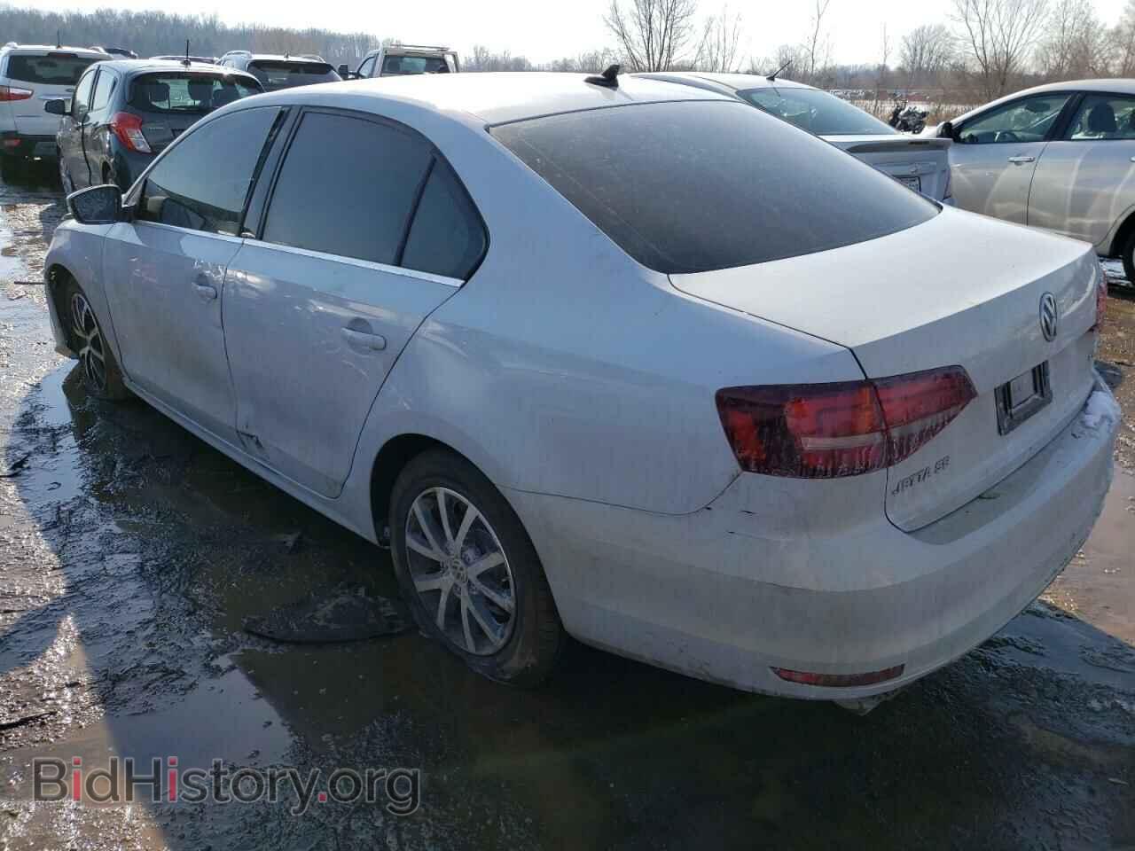 2017 VOLKSWAGEN JETTA - VIN: 3VWDB7AJ8HM284866 - Фото 3
