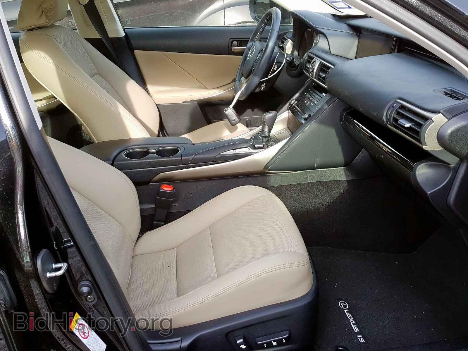 2017 LEXUS IS - VIN: JTHBA1D2XH5061697 - Фото 5