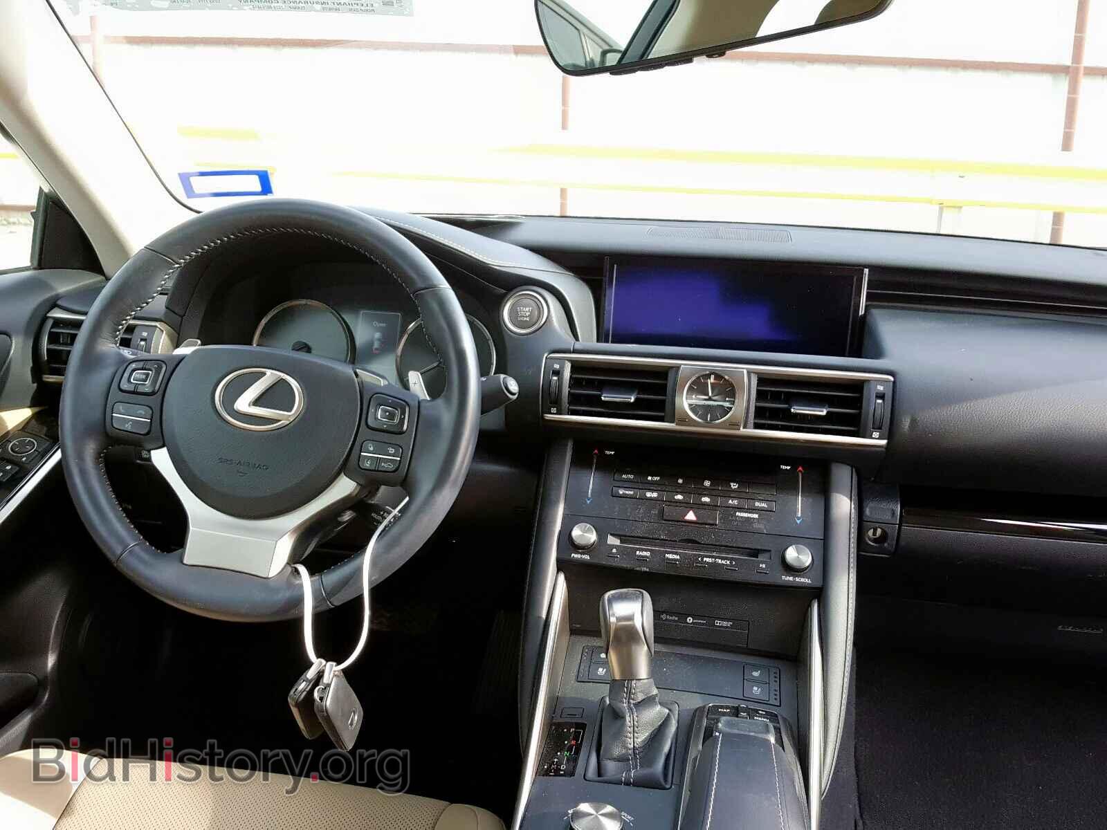 2017 LEXUS IS - VIN: JTHBA1D2XH5061697 - Фото 9