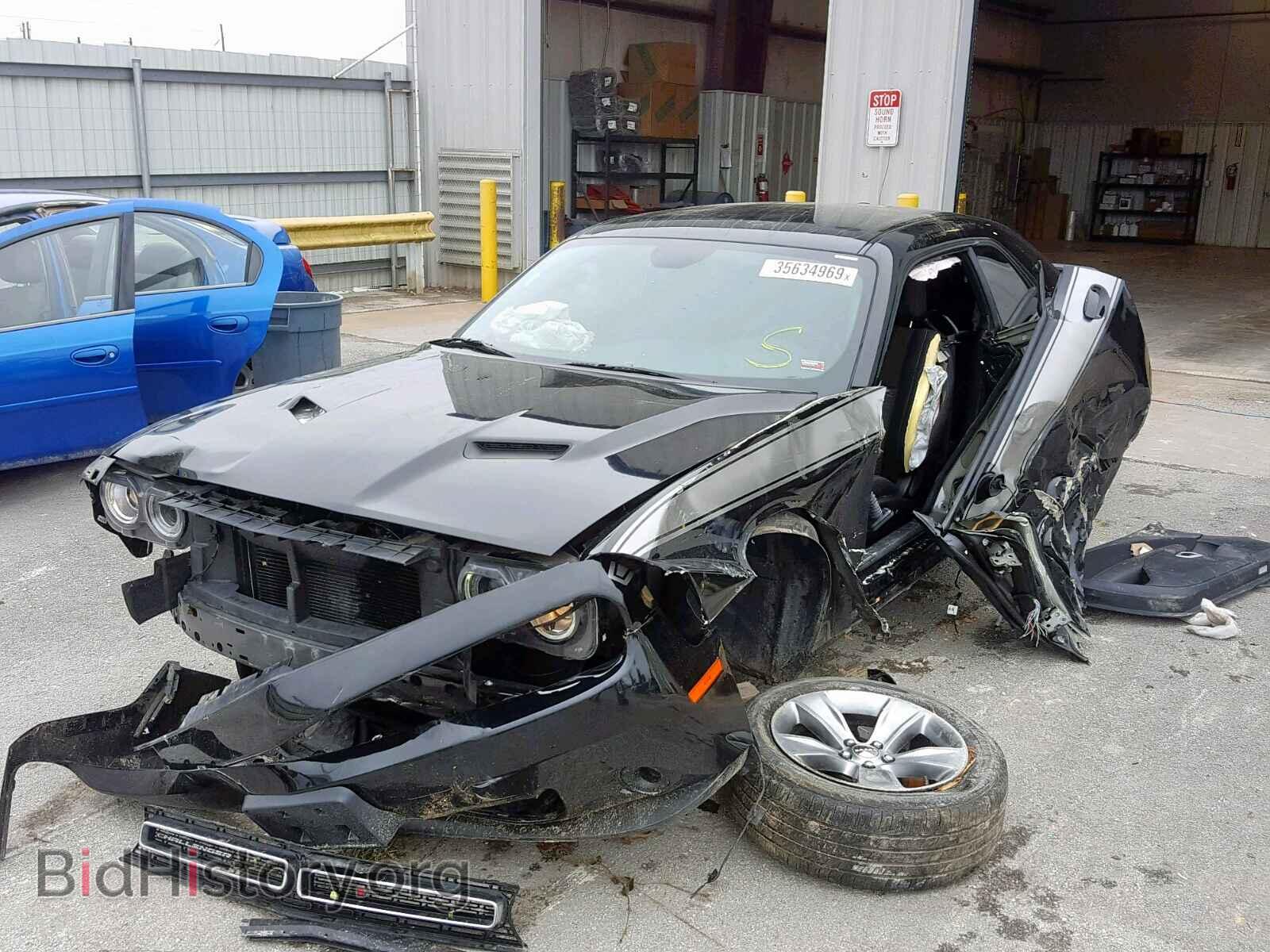 2018 DODGE CHALLENGER - VIN: 2C3CDZAG6JH131131 - Фото 2