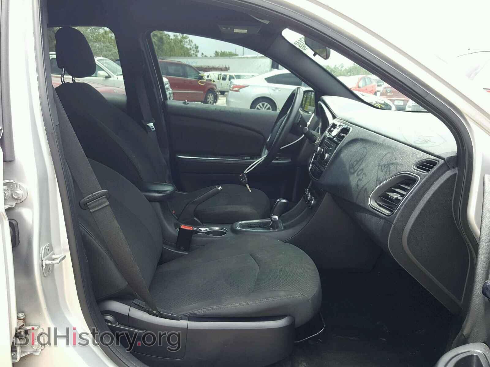2012 CHRYSLER 200 - VIN: 1C3CCBBB7CN120176 - Фото 5