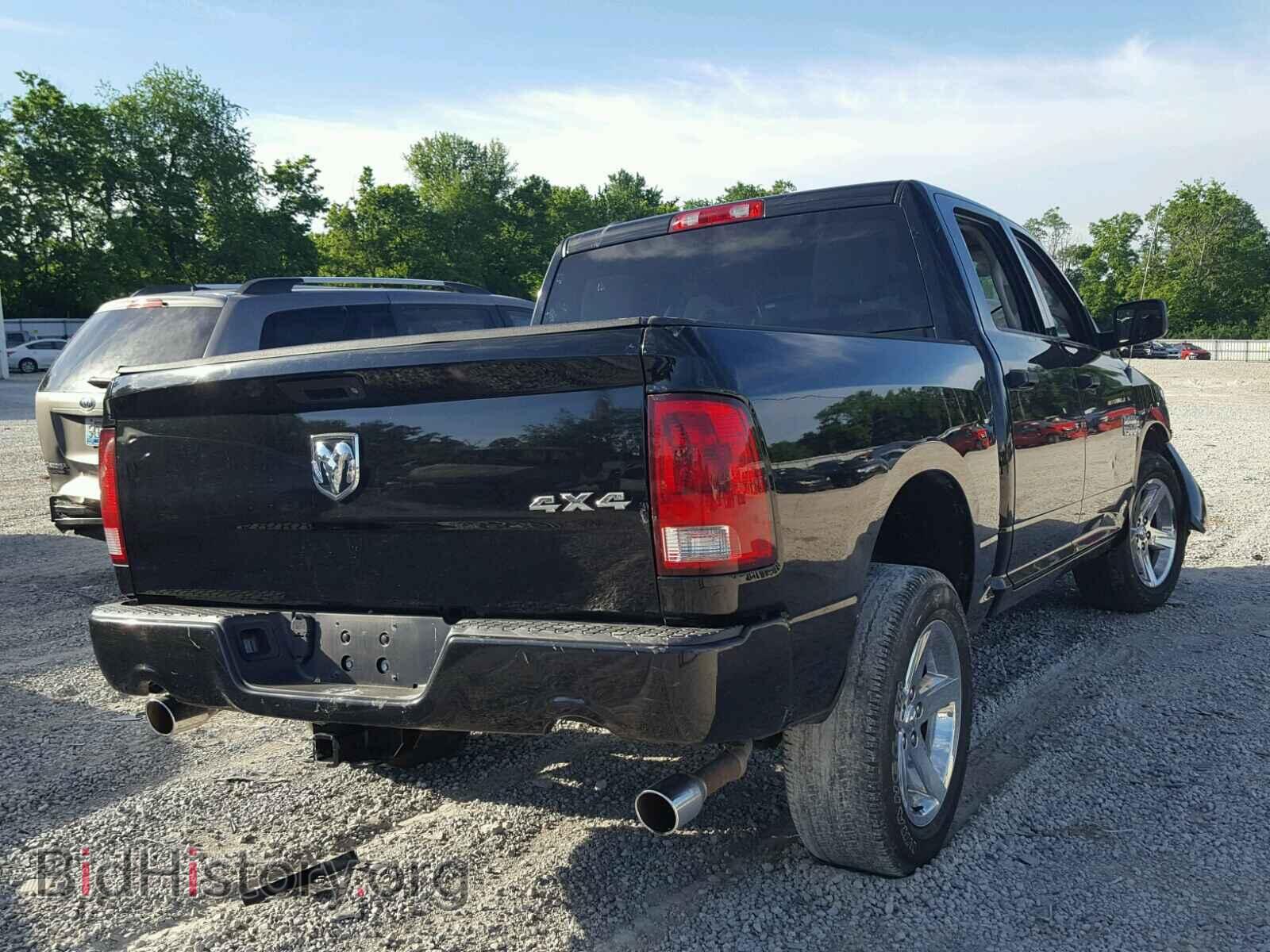 2013 RAM 1500 ST - VIN: 1C6RR7KT8DS718975 - Фото 4